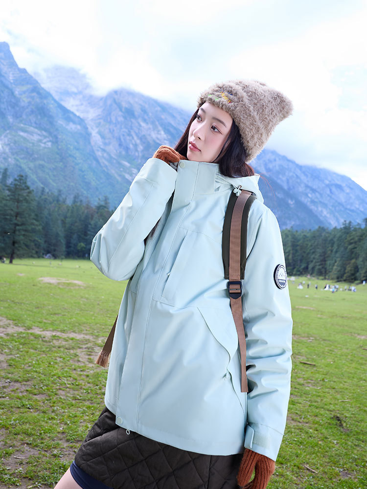 Luotuo Same Style Outdoor Jacket Women's Three-In-One 0.05kg Piece Set Men's Autumn and Winter Windproof and Waterproof Hiking and Mountaineering Clothing
