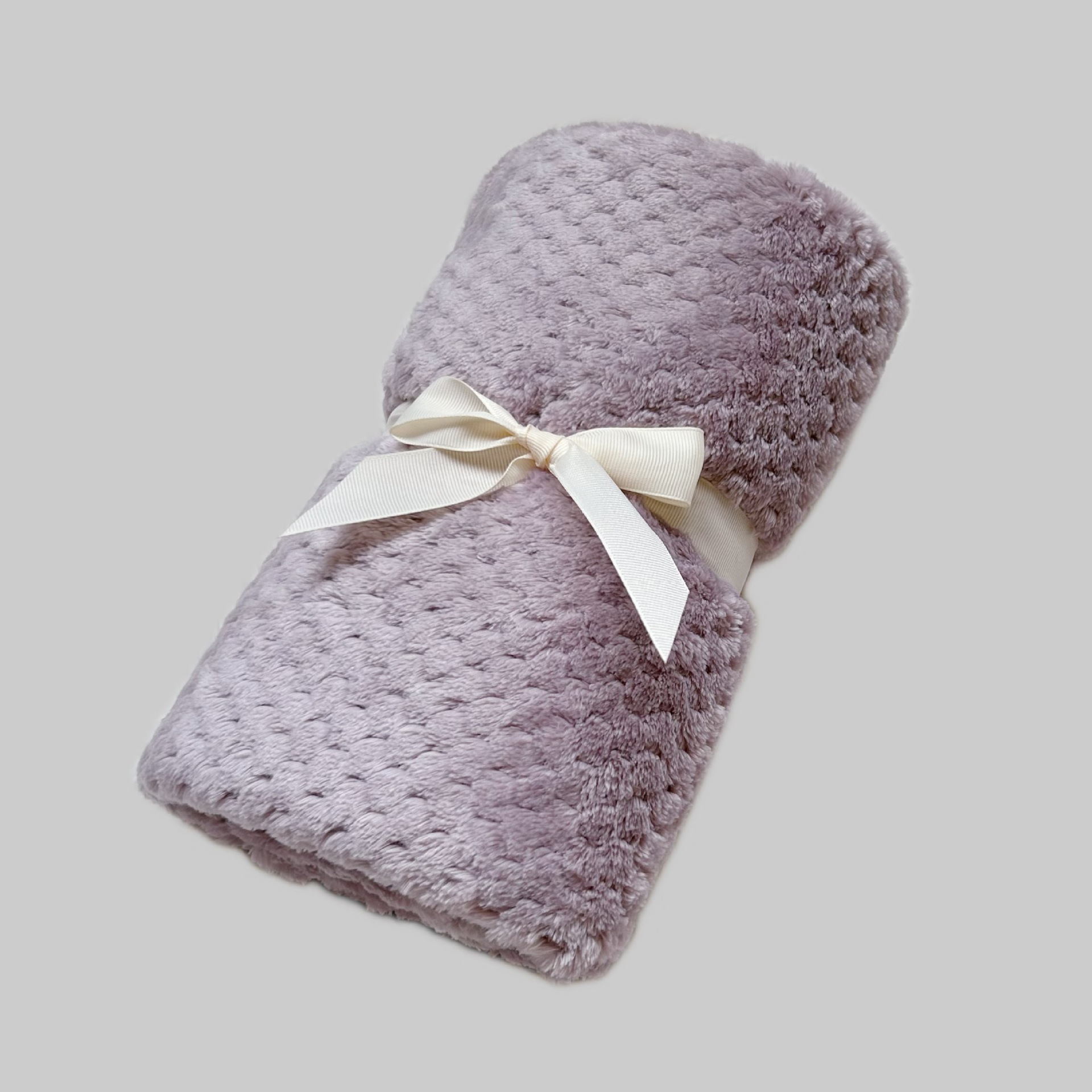 Picture of Pineapple Mesh Flannel Small Blanket Coral Fleece Cover Blanket Sofa Blanket Office Single Lunch Break Blanket Air Conditioning Blanket