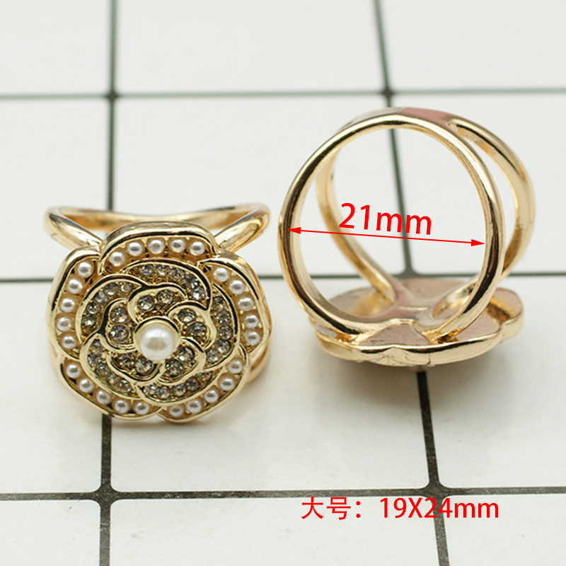 Picture of South Korea multi-functional scarf buckle high-grade Pearl fashion new Camellia windbreaker belt buckle high-end jewelry wholesale