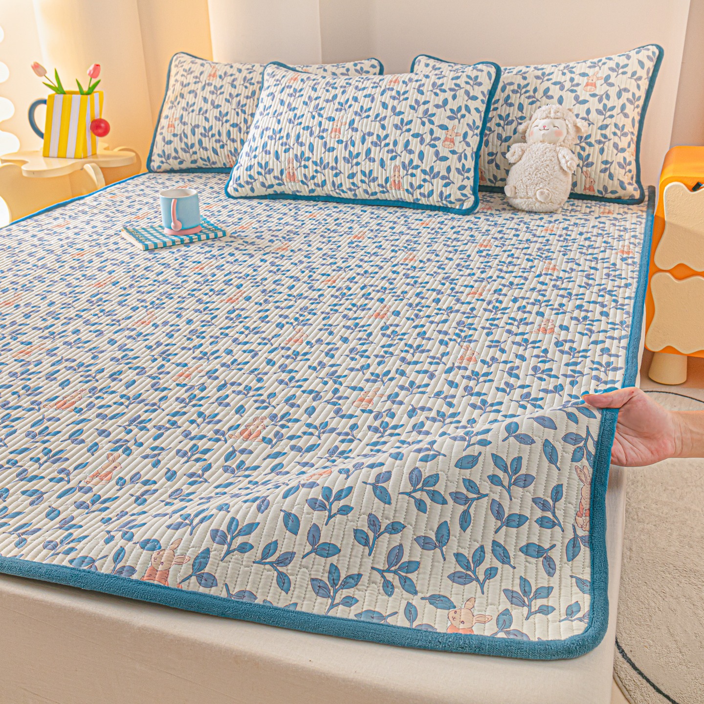 A Version All-Cotton Mattress, B Version Milk Velvet Quilted Mattress, Class a All-Season Usable Student Mattress, Double-Sided Usable Mattress