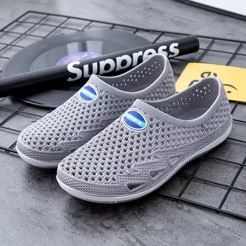 Picture of A generation of hair hole shoes men's soft bottom baotou sandals wear-resistant thick bottom work sandals breathable mesh shoes men