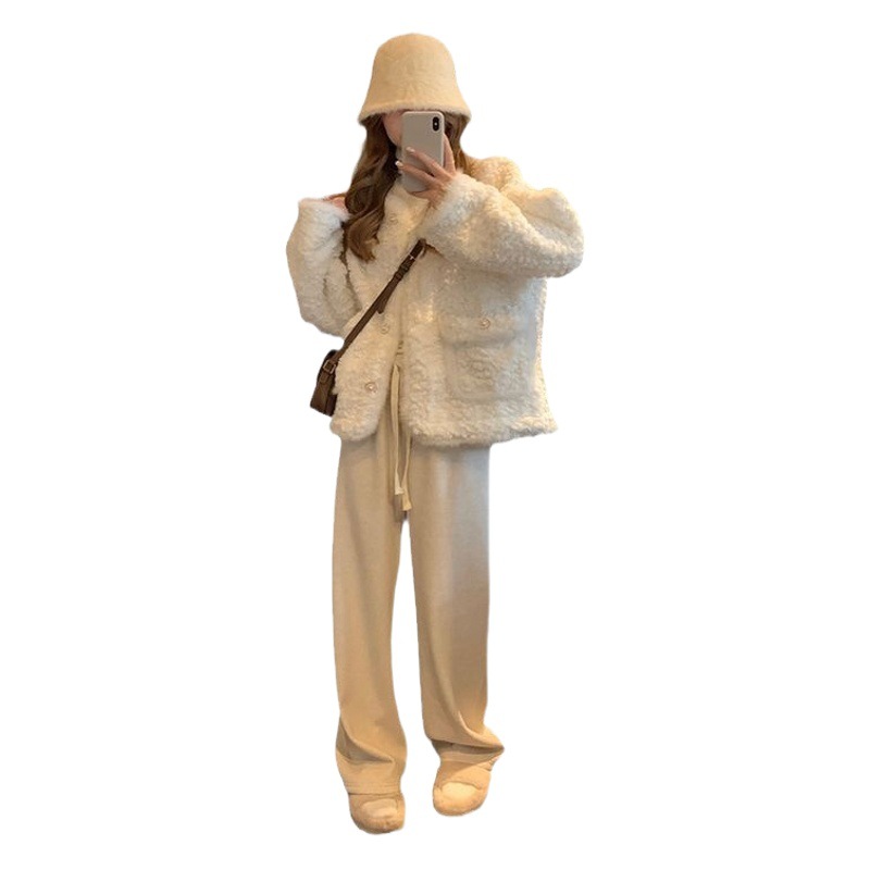 Chanel style coat for women 2023 New lamb fur fur integrated faux fur autumn and winter lamb fleece thick coat cardigan