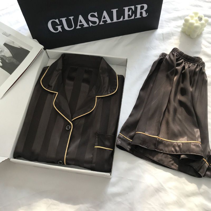 Picture of ins Cyber Celebrity Lace Long-sleeved Simple Black Spring and Autumn Long-sleeved Trousers Cardigan Pajamas Women's Sweet Loose Home Clothes