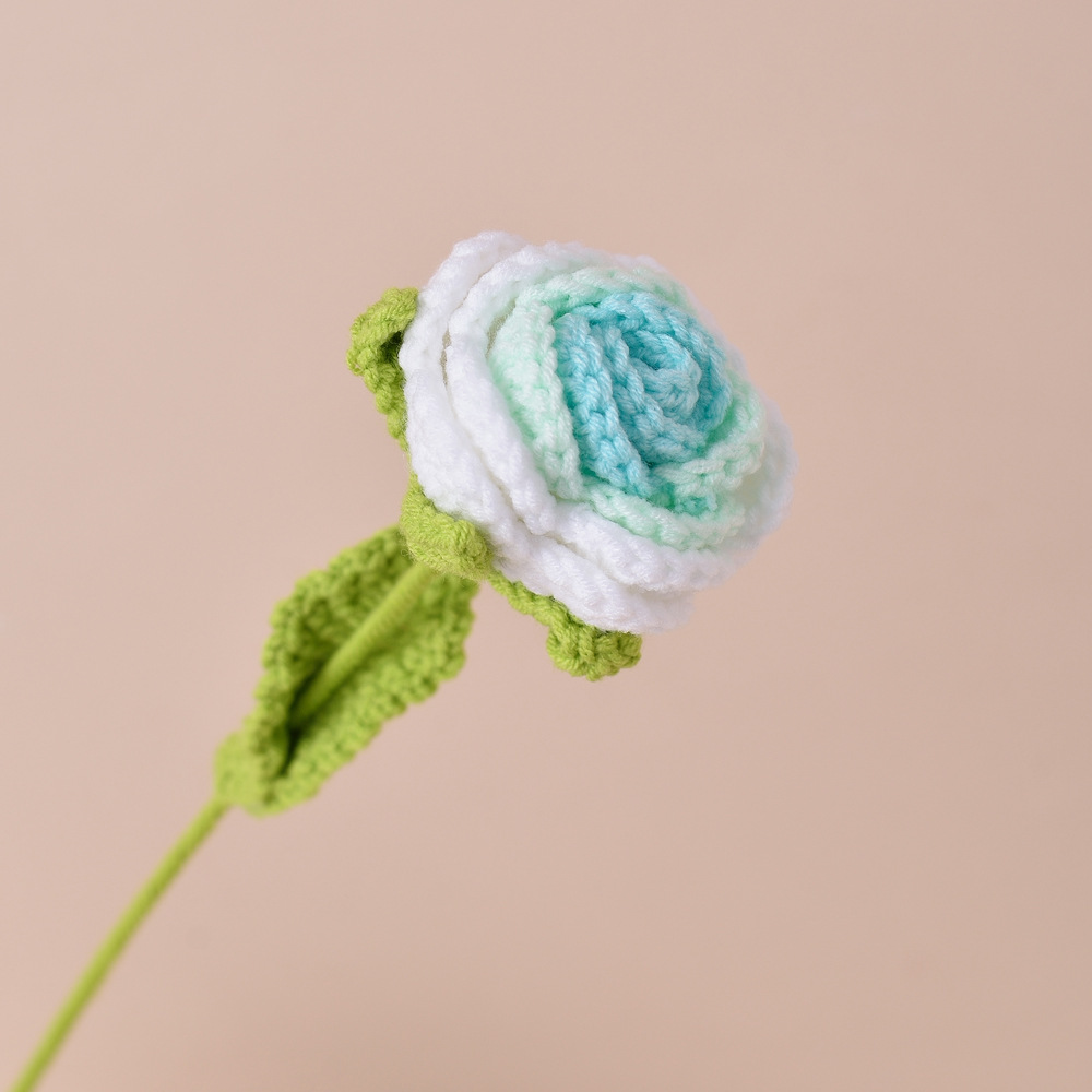 Picture of Finished Hand-Knitted Rose Artificial Flower Knitting Flower Handmade Flower DIY Wool Knitting Homemade Crochet Bouquet