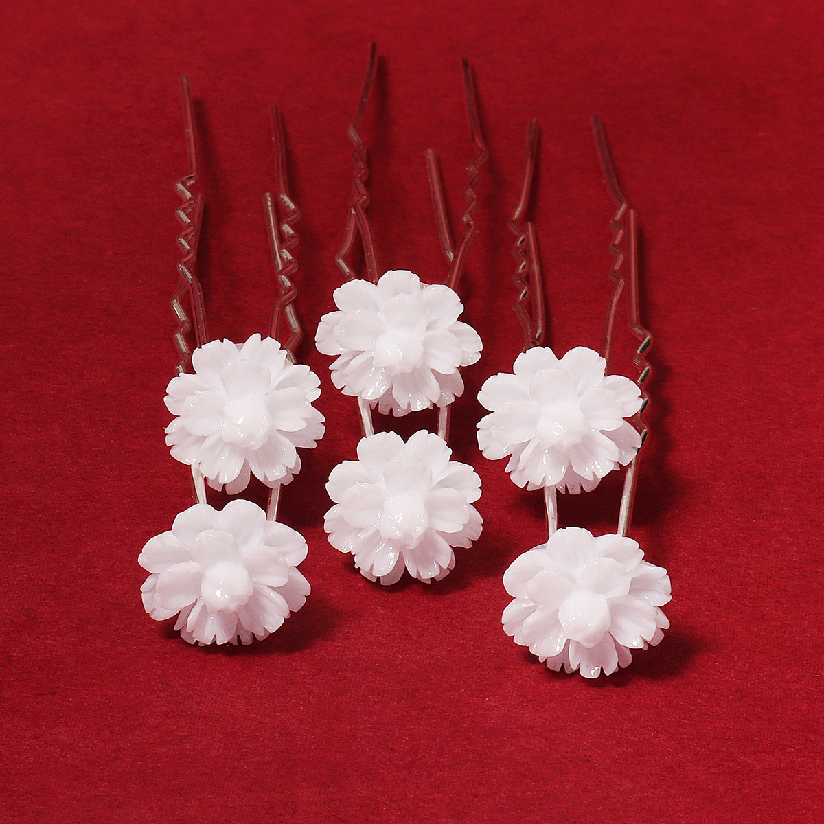 Picture of Wedding accessories wholesale European and American simple new bridal hairpin pearl rhinestone pin wedding dress accessories