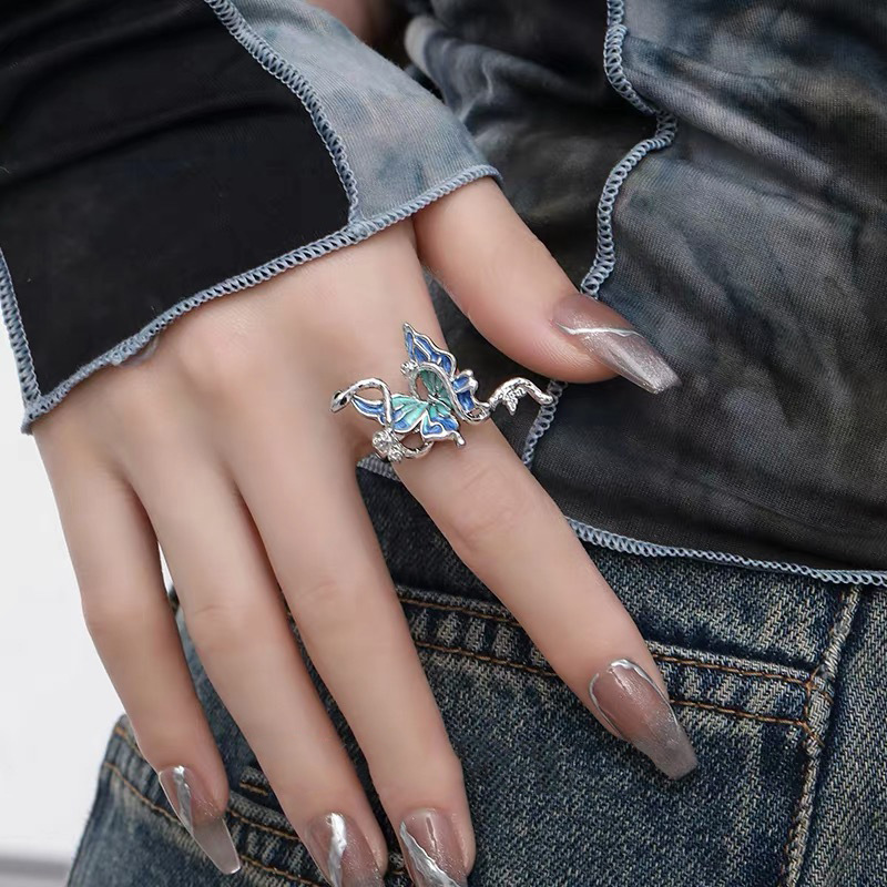 Snake Winding Butterfly Ring Women's Niche Design Unique Personality Original High-end Sense Snake-shaped Open Finger Ring