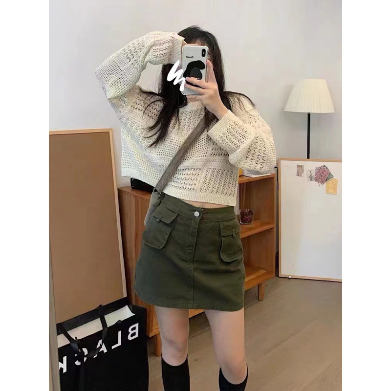 Picture of Korean-style Hollow Crochet Knitted Round Neck Short Top Small Blouse Sunscreen Pullover Air-conditioning Shirt
