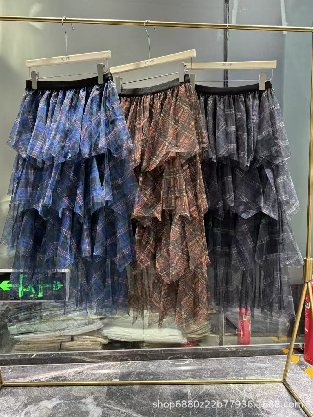 European and American Style Sexy Mesh Skirt 2025 Four-Season Work Clothing High-Waisted Versatile Puffy Skirt