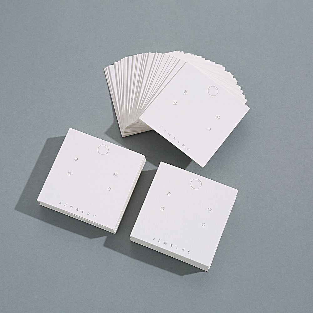 Geometric wind cardboard square four-hole white card jewelry packaging paper card brooch jewelry display card spot wholesale