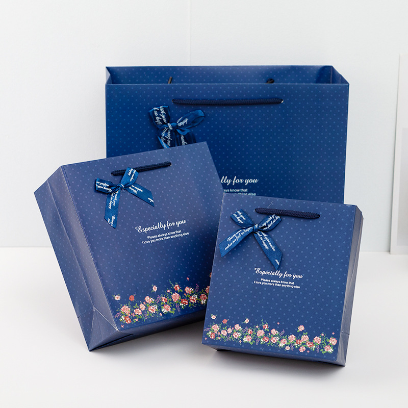 Picture of Factory Supply Blue Floral Business Gift Bag Handbag Packaging Bag Paper Gift Bag Gift Bag