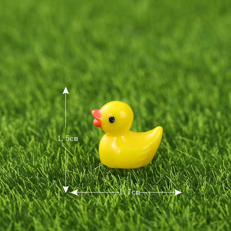 Picture of Little Yellow Duck doll pendant Moss micro landscape decoration creative ornaments mini little duck resin crafts