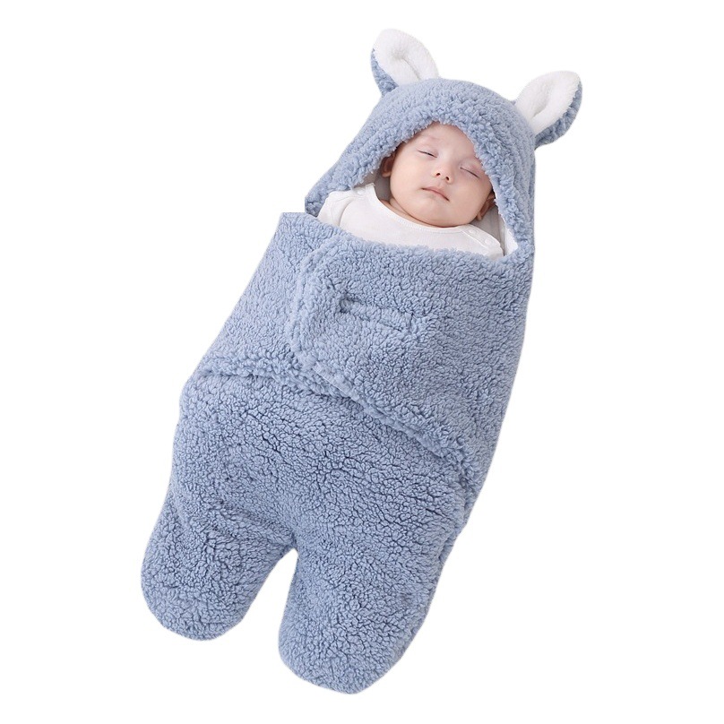 Newborn Swaddle Sleeping Bag Anti-Startle Baby Wrap Autumn and Winter Cashmere Cartoon Infant Blanket with Split-Leg Design