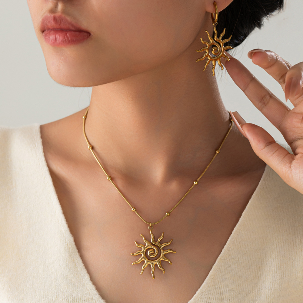 Picture of Cross-Border New Sun Pendant Titanium Steel Necklace Earrings Ring Women's Design Light Luxury Niche High-End Jewelry Set