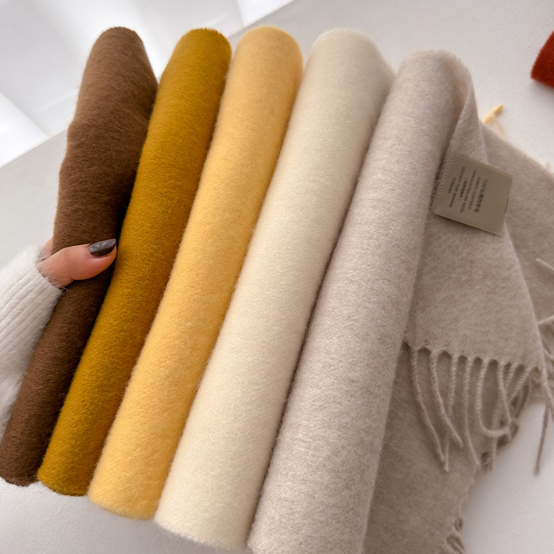 Picture of 2025 New Autumn and Winter Warm Scarf Women's Easiest for Match Long Pure Wool Scarf Men's Couple Style Spot Wholesale