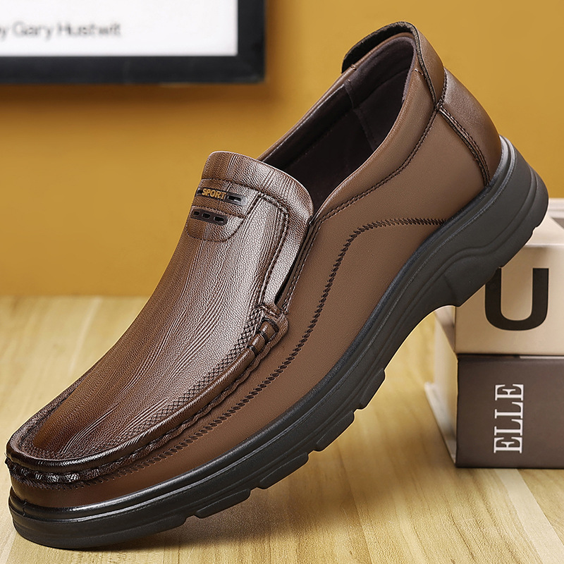 2025 Autumn Business Casual Leather Kick Men's Formal Wear Soft Sole Middle-aged and Elderly Dad Shoes Lazy Shoes 8602