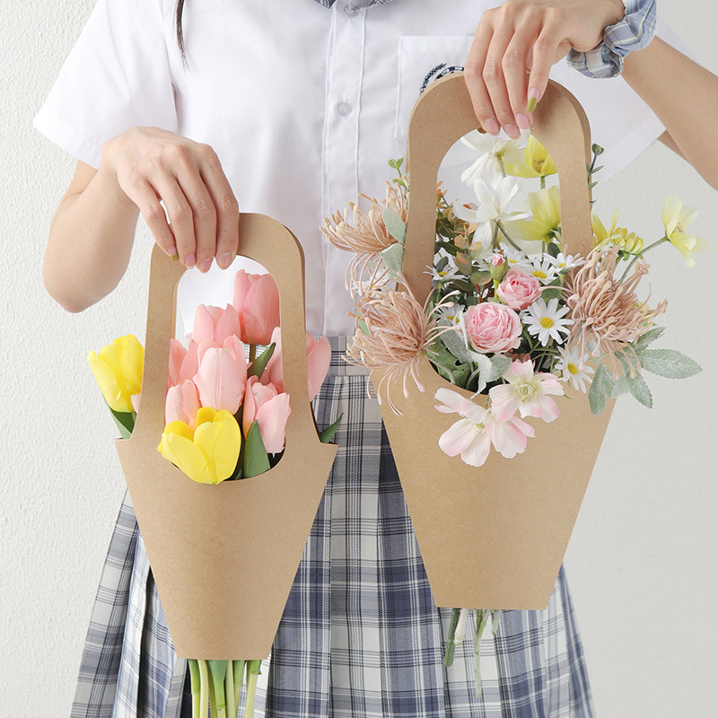 Ins Bouquet Kraft Paper Handbag Creative Gift Giving Flower Gift Bag Anniversary Gift Hand-Held Kraft Paper Bag
