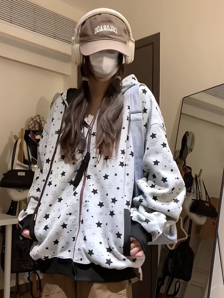 Picture of American retro spring and autumn women's star sweatshirt jacket is loose and slim, cute and versatile casual hooded top