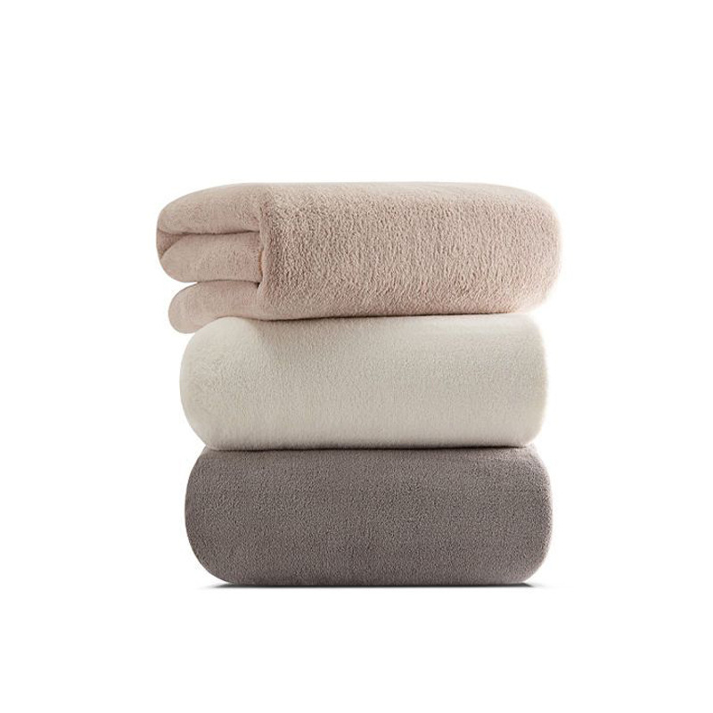 Picture of Extra Large Coral Velvet Plain Bath Towel, Water-Absorbent, Thickeneded, Lint-Free Beach Towel, Wholesale Soft Printed Logo Bath Towel