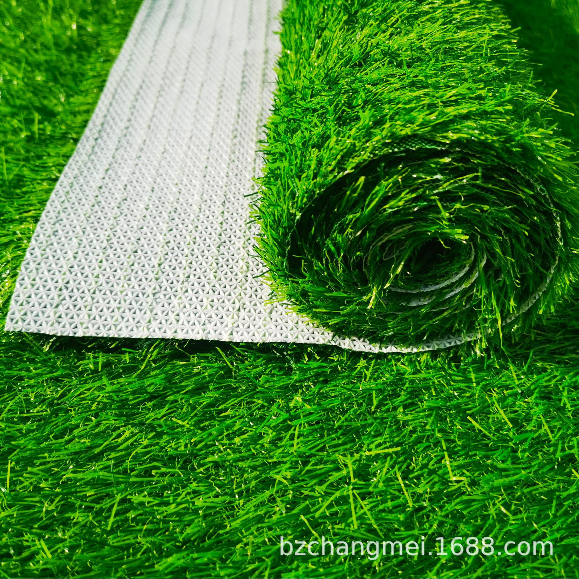 Picture of Fenced lawn outdoor fenced lawn mat 15mm simulation lawn factory adhesive artificial lawn