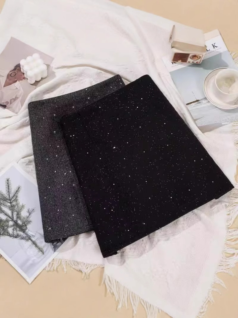 High-end Glittering Woolen Skirt Women's 2024 Winter New Retro Slimming Niche A- line Hip Skirt