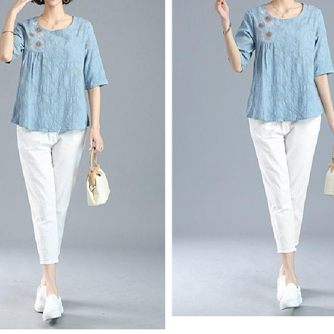 Picture of Renaissance Jacquard CoTTon and Linen Three-quarTer Sleeve T-shirT Women's Summer Loose Large Size Belly-covering Slimming Look Embroidered Casual Top