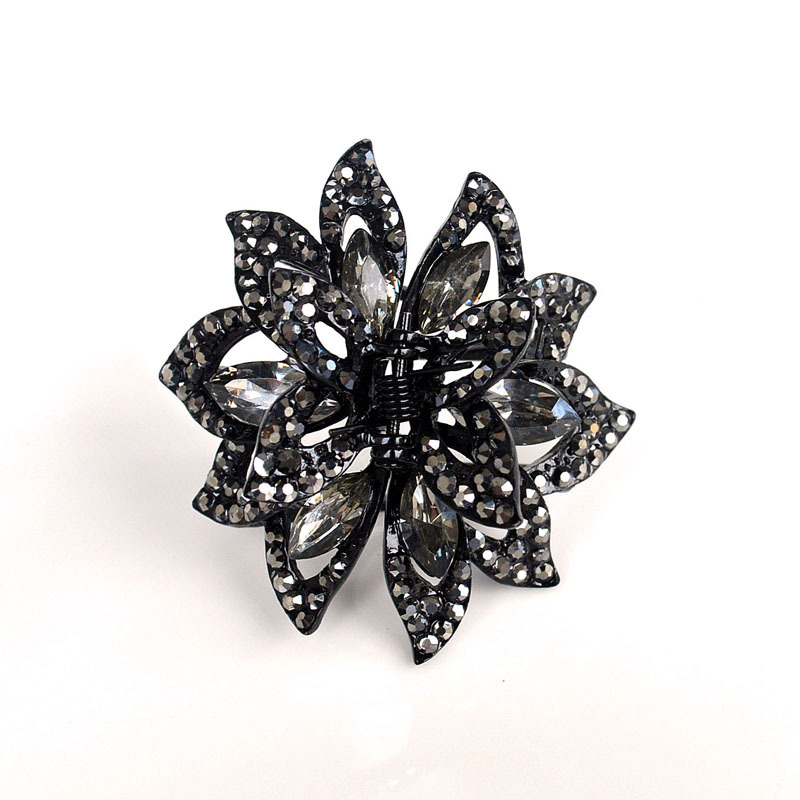 Picture of Korean style hair accessories large rhinestone grip clip for women hair coil alloy black ponytail hair grip fashion versatile top clip hairpin