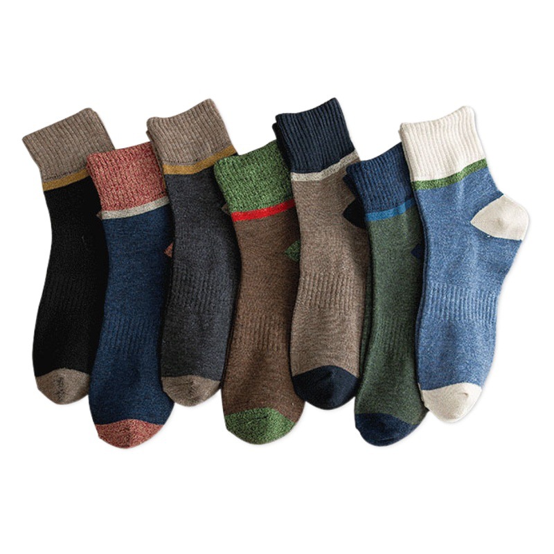 Socks men's mid-calf socks deodorant sports socks autumn and winter New thickened warm stockings men's contrast color stockings