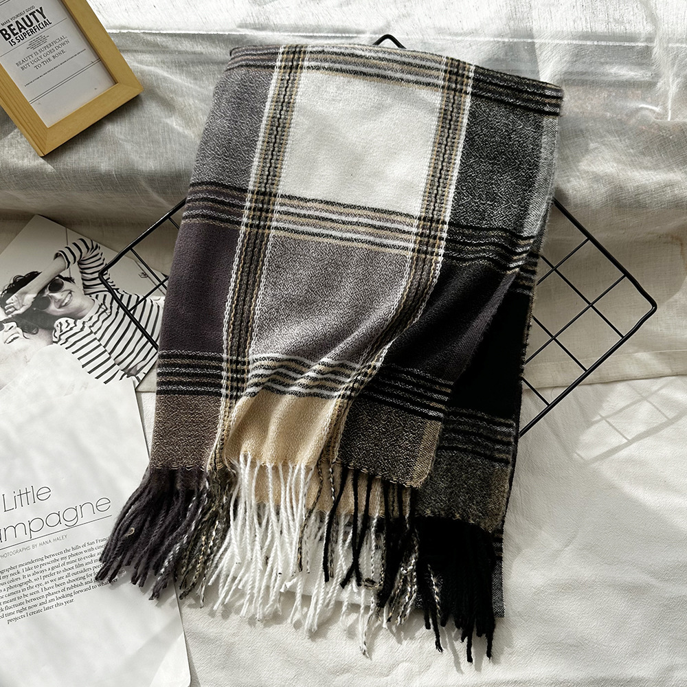 Picture of New Black and White Plaid Scarf Women's Korean Style Winter Warm All-match Imitation Cashmere Scarf Shawl High-end Couple Scarf