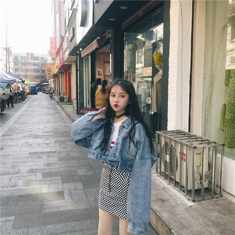 Picture of 2023 Spring and Autumn New Internet Celebrity Retro Korean Style Bat Sleeve Denim Jacket Women's Short All-match Loose bf Jacket Trendy