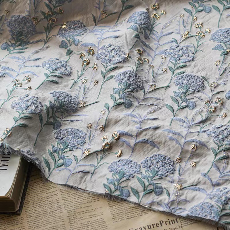 Tulip hydrangea gold and silver silk three-dimensional relief jacquard fabric clothing fabric wrap flower dress dress home