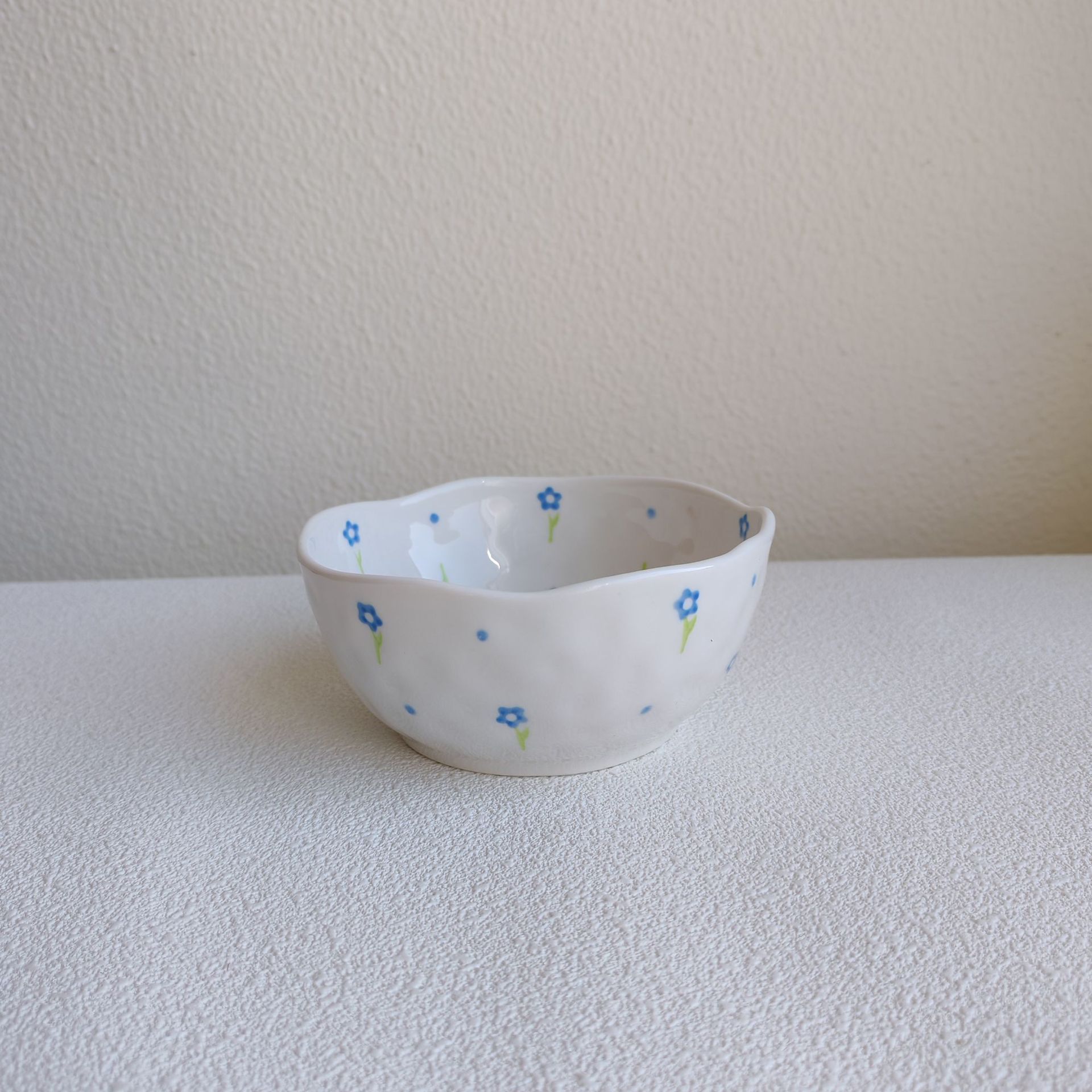 Picture of 5inch Ceramic Bowl Underglaze Color Hand-Painted Cute Fruit Bowl Dessert Bowl Restaurant Home Bowl Export to Russia