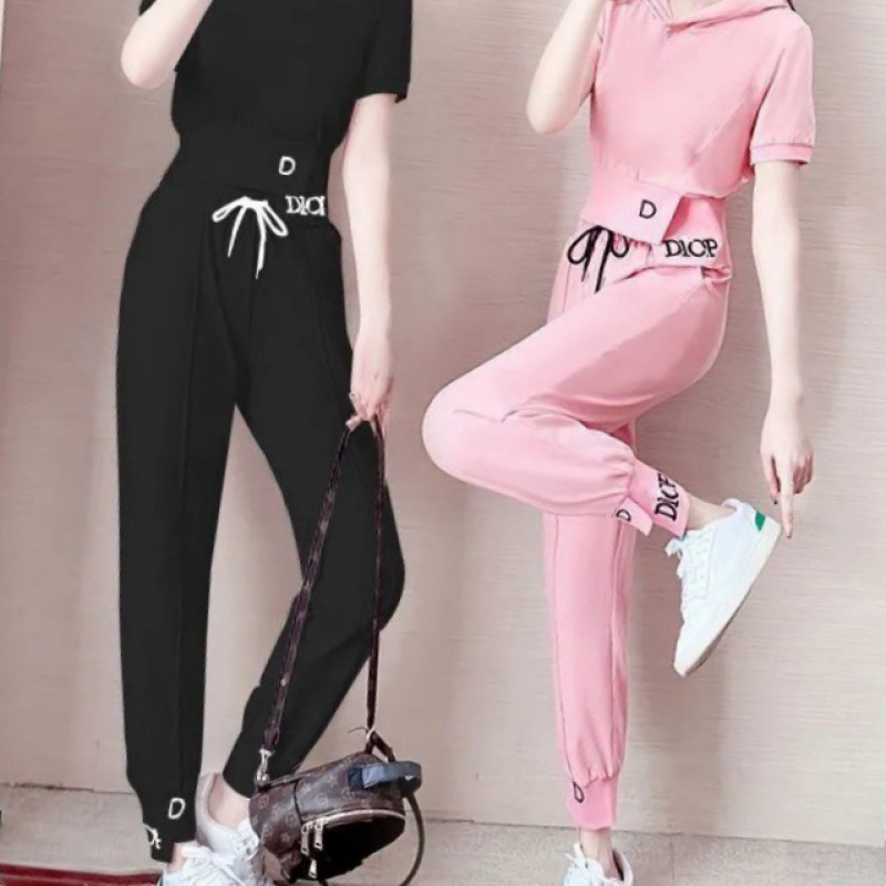 Picture of 2025 New Summer Fashion Youthful Stylish Pencil Pants Set for Women Trendy Plus Size Goddess Two-Piece Outfit