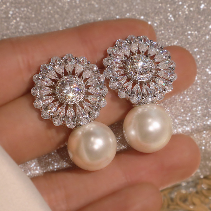 Cao Shi Baroque New Exquisite Flower Zircon Imitation Pearl Earrings Women Sweet Bride Engagement Dinner Jewelry