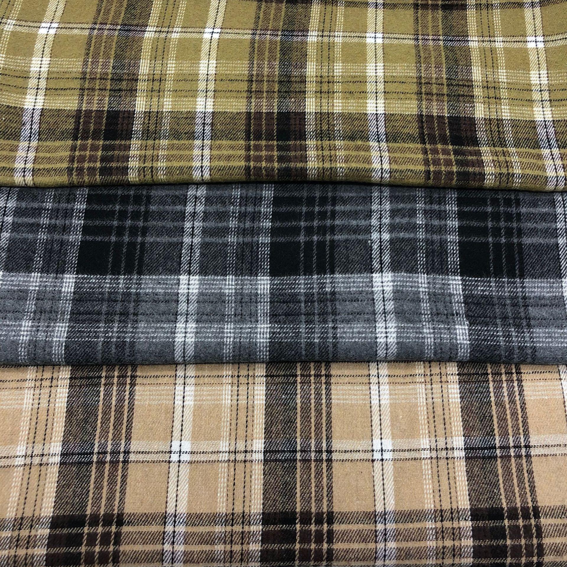 21 Pieces of Yarn-Dyed Polyester-Cotton Plaid Fabric, Brushed Velvet Plaid Shirt, Pants and Children's Clothing Fabric, Ready for Sale