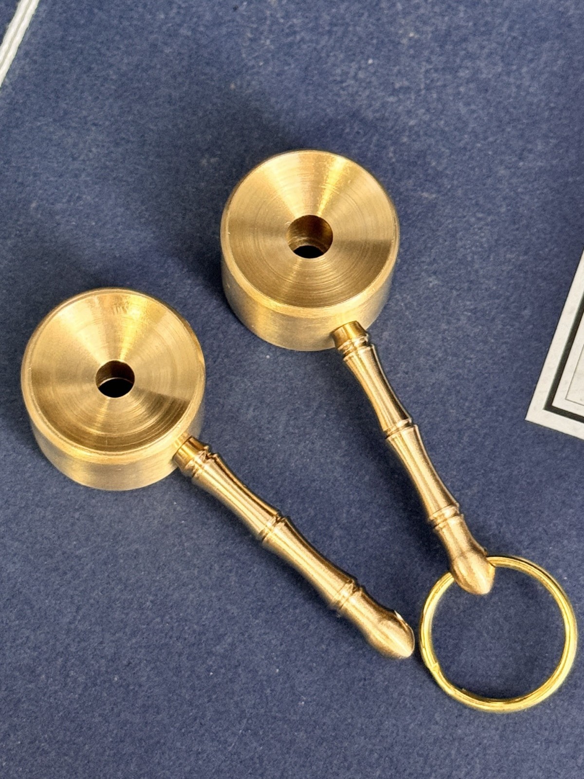 Picture of Senshe Brass Outdoor Chicken Whistle Bird Whistle Outdoor Survival Whistle Copper Whistle Pendant Bamboo Handle Whistle Keychain Pendant