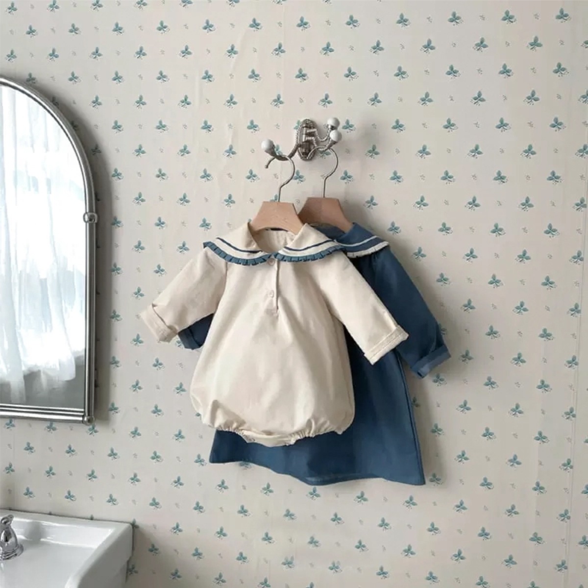 Newborn Pure Cotton Type A Clothing Baby Girl's Clothes Fart Wrap Autumn Clothes Baby Llace Collar Academy Style All-in-one Dress