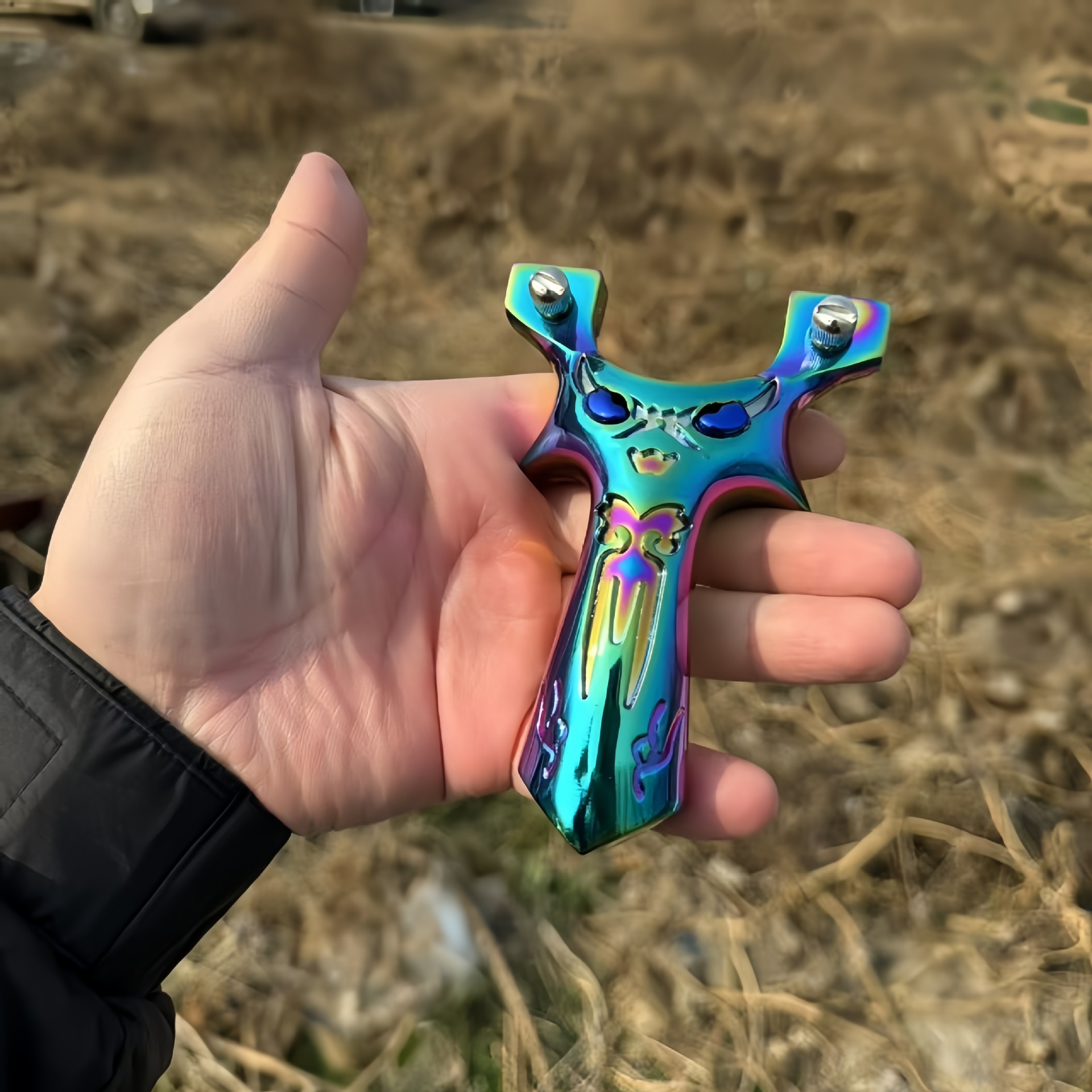 Picture of New colorful demon monster slingshot aluminum alloy stainless steel titanium alloy bomb outdoor high precision special bow