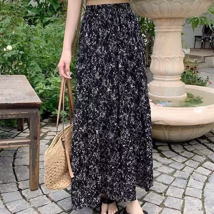 Retro Floral Skirt for Women 2025 Summer New Style Slimming Look High Waist Large Hem Umbrella Skirt Versatile A-Line Long Skirt