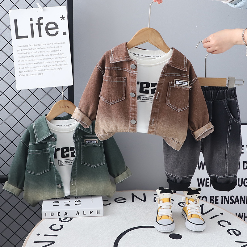 Male baby spring and autumn suit 2025 new children's spring casual Denim long sleeve three-piece suit fashion clothes