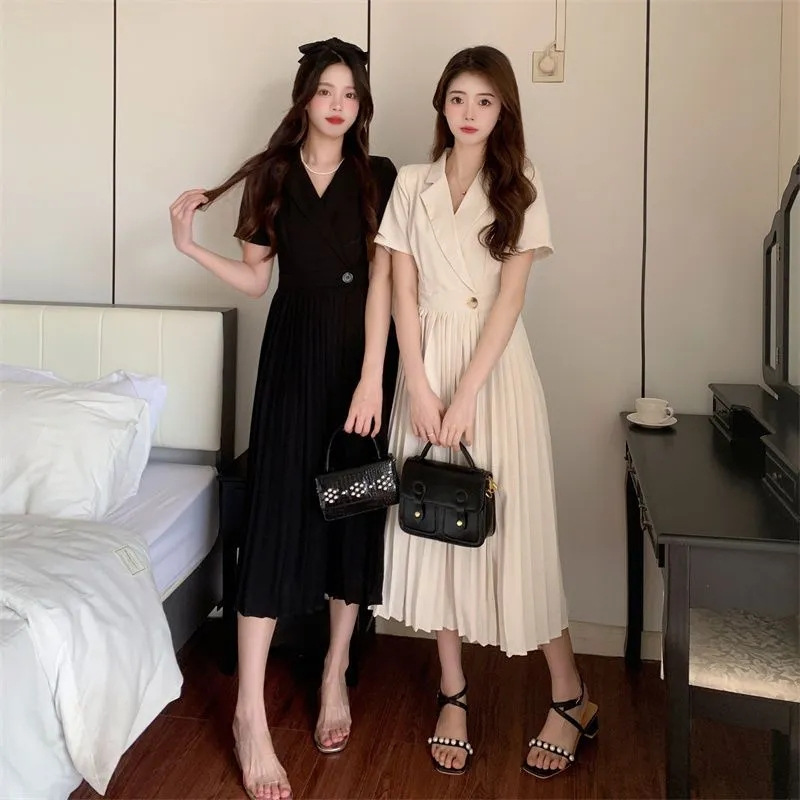 Plus Size Women's Suit Collar Apricot High-End Pleated Dress Women's French Style Waist Slimming Long Skirt