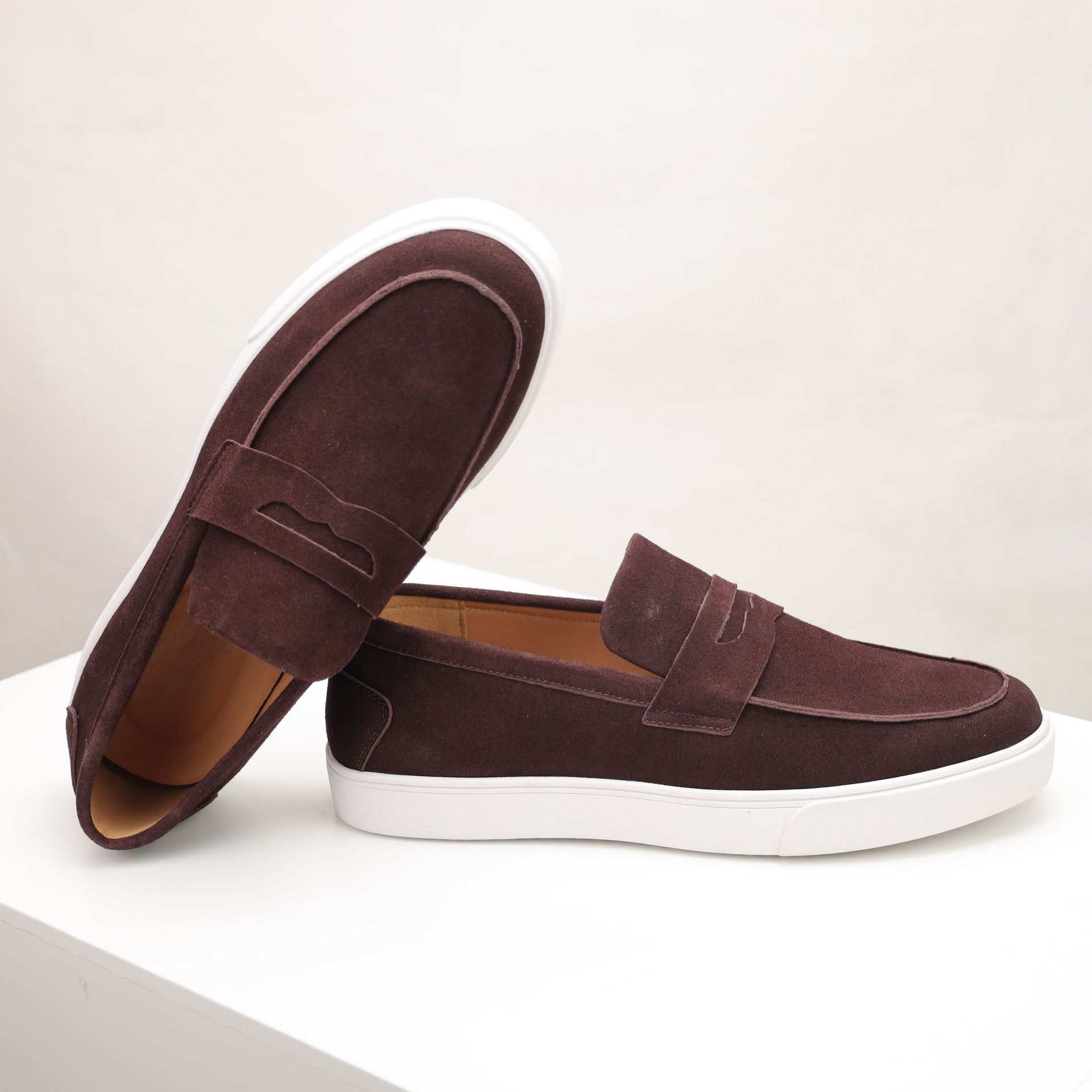 Loafers men's foot shoes summer leather breathable slip-on shoes, anti-suede leather nubuck slip-on shoes, soft-soled casual board shoes