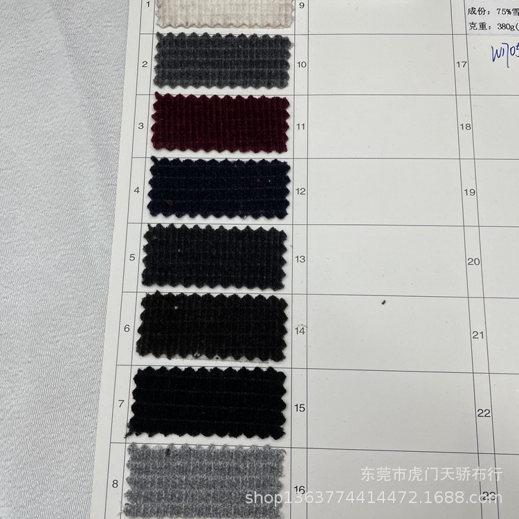 Spot autumn and winter New snow cloth small plaid fabric 380g chenille waffle clothing shoes and hats fabric
