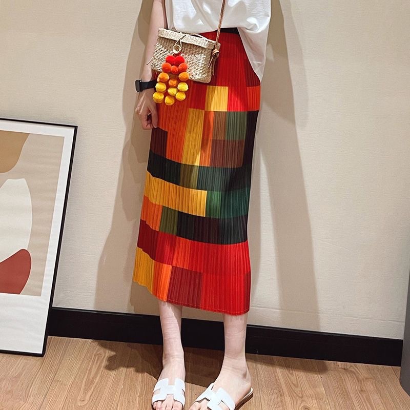 Picture of Niche design pleated skirt spring and summer thin elastic waist printed slimming age-reducing hip slit pleated skirt