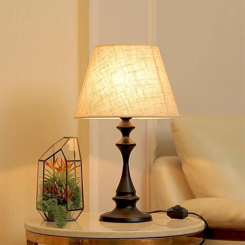 American Table Lamp Vintage Bedside Lamp Hotel Engineering Bedroom Desk Lamp Office Study LED Light Eye Protection Dimming Wholesale