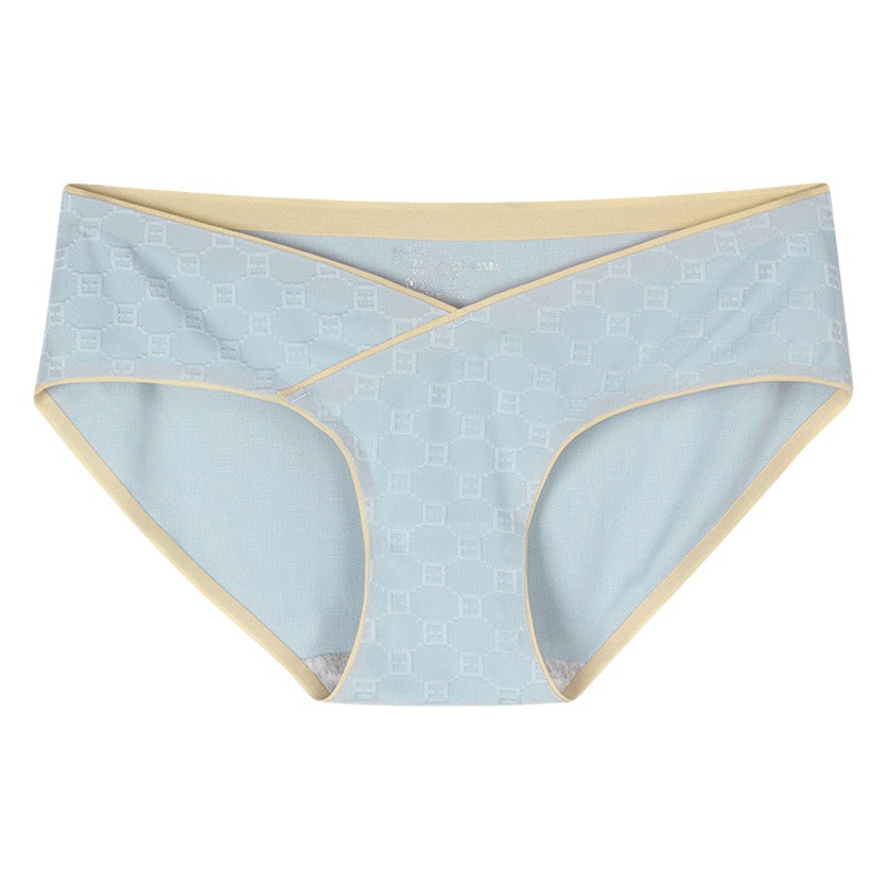 Women's Cotton Underwear Summer Thin Women's Underwear Breathable Pregnant Women's Simple Young Girl's Cotton Triangle Shorts