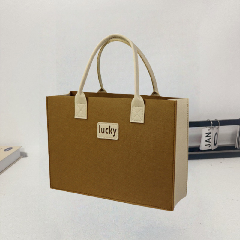 Picture of In-Stock Wholesale Mid-Autumn Felt Bags with Traditional Chinese Style, Various Styles Available, Thickened Large-Capacity Felt Tote Bags