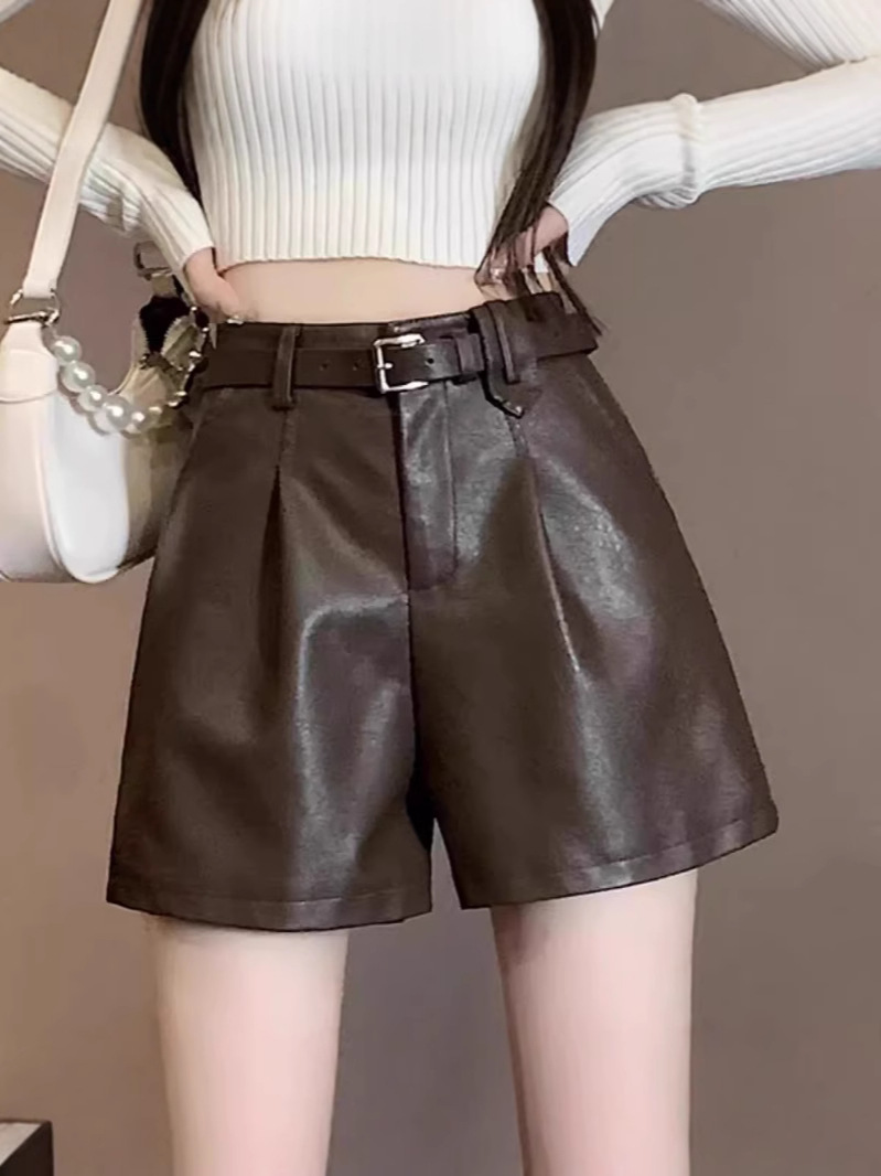 PU Leather High Waist Shorts Women's Autumn and Winter 2024 New Wide Leg A- Shaped Casual Slimming Black Loose Base Boots Pants