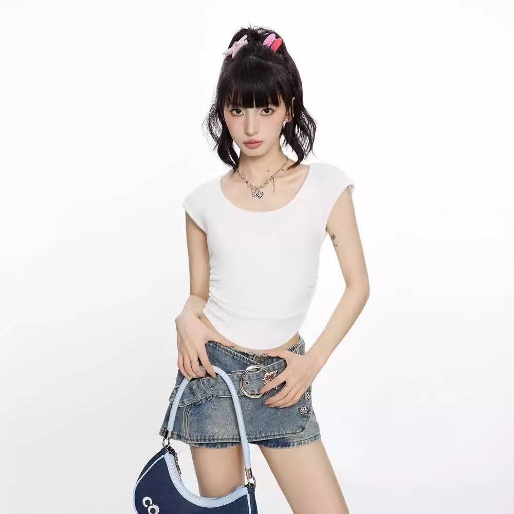 Pure Desire Style U-Shoulder Short-Sleeved T-Shirt Women's Summer New Slim-Fit Slimming Design Hot Girl Short Pleated Top