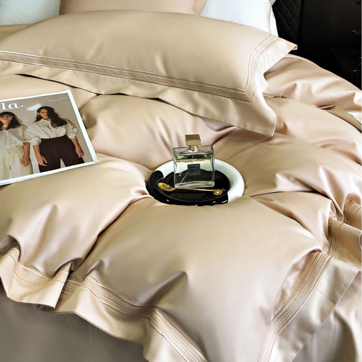 Picture of Class A 140 Xinjiang long staple cotton four-piece cotton bed sheet quilt cover simple embroidery light luxury four seasons