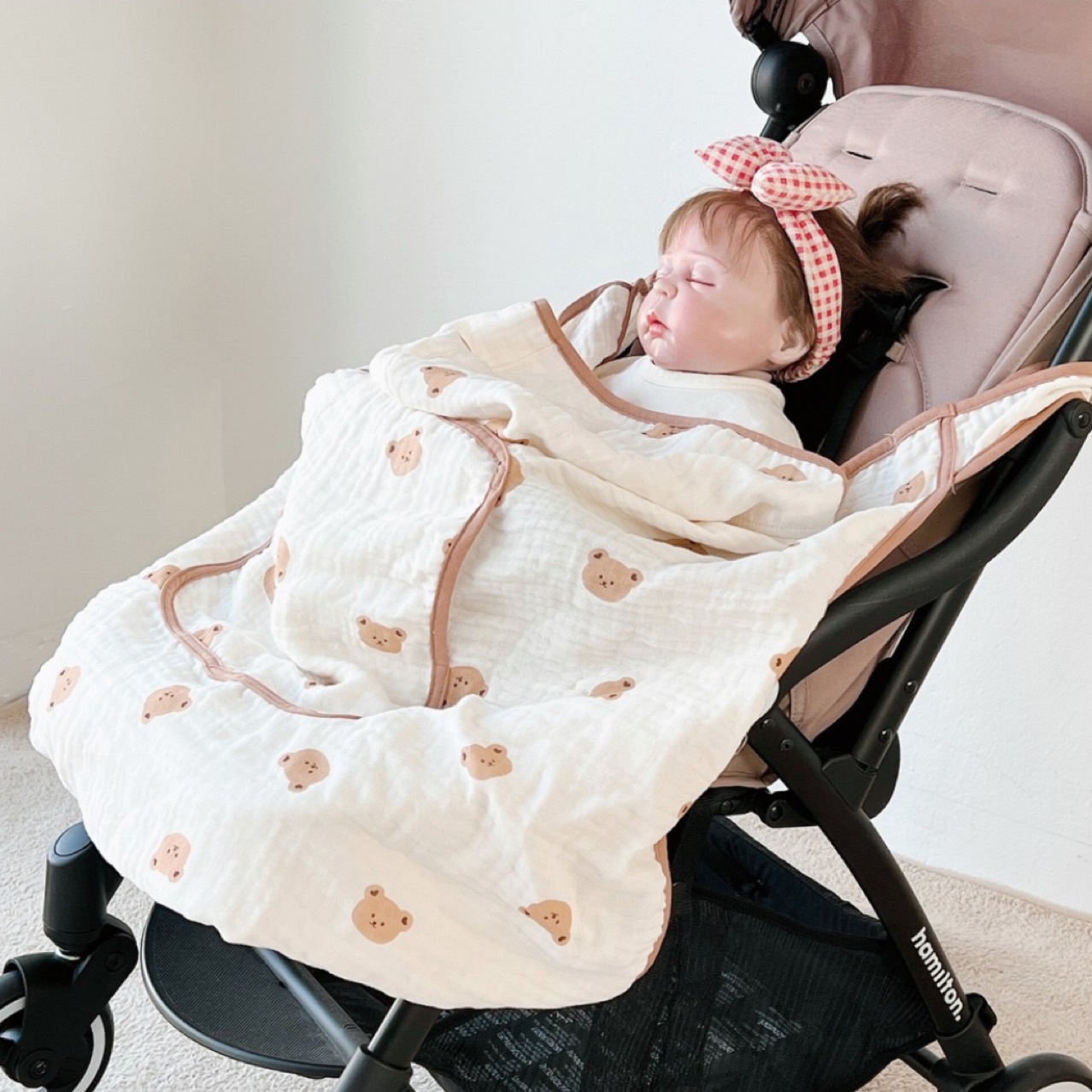 Picture of Korean Style Anti-mosquito Windproof Cloak Baby Blanket Waist Stool Blanket Hooded Baby Breathable Gauze Cloak Sunscreen Cover Blanket